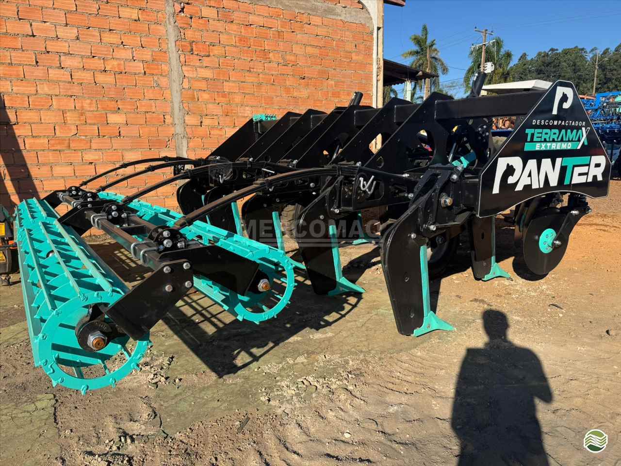 IMPLEMENTOS AGRICOLAS DESCOMPACTADOR DESCOMPACTADOR DE SOLO Mercomaq - JAN PRIMAVERA DO LESTE MATO GROSSO MT